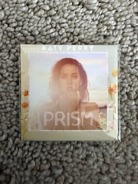 RARE Mini Brands Vinyl Katy Perry Roar PRISM Really Works ZURU